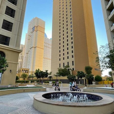 Хостел Business Backpackers Jbr Дубай Екстер'єр фото