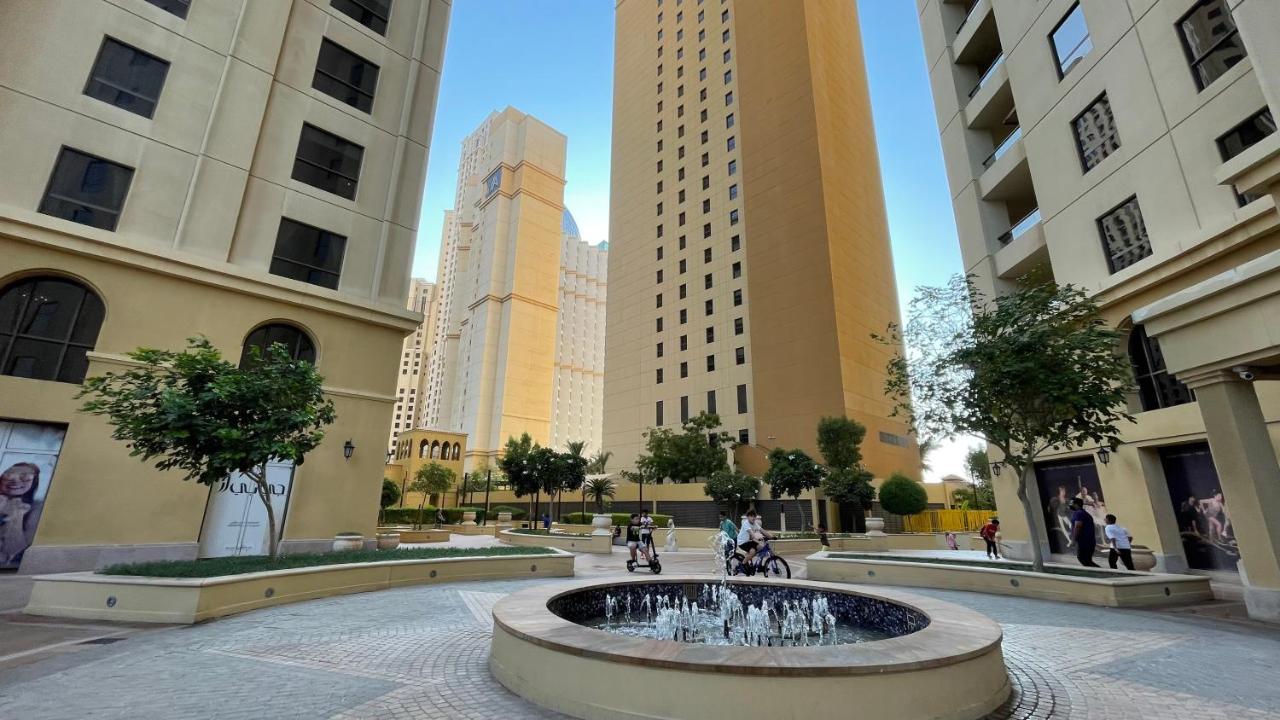 Хостел Business Backpackers Jbr Дубай Екстер'єр фото