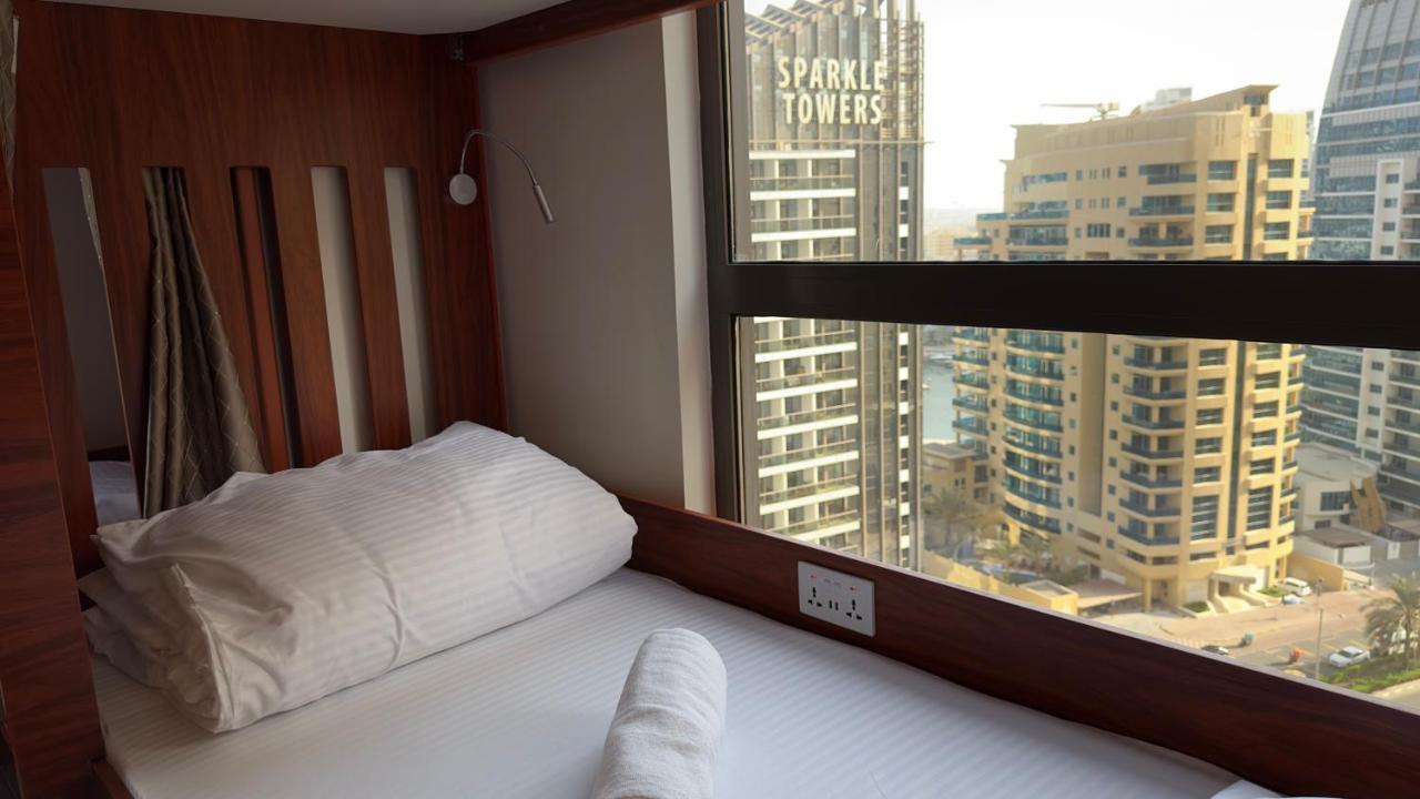 Хостел Business Backpackers Jbr Дубай Екстер'єр фото